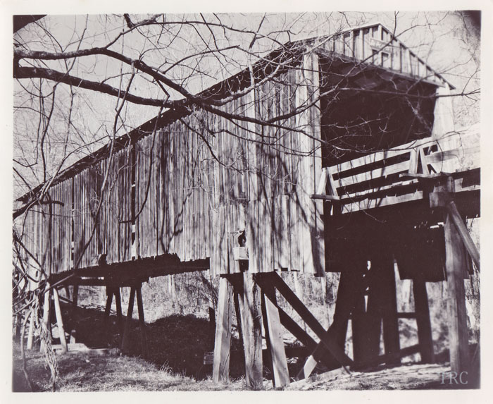 Unidentified covered bridge photo