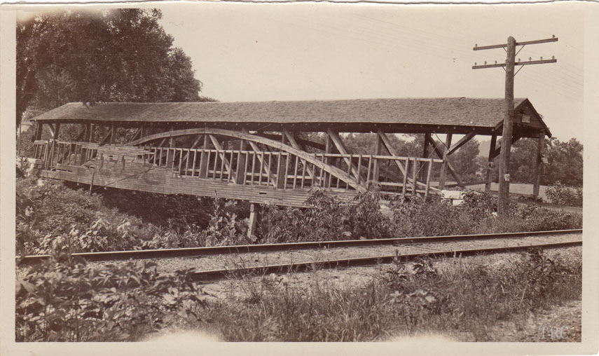 Unidentified covered bridge photo