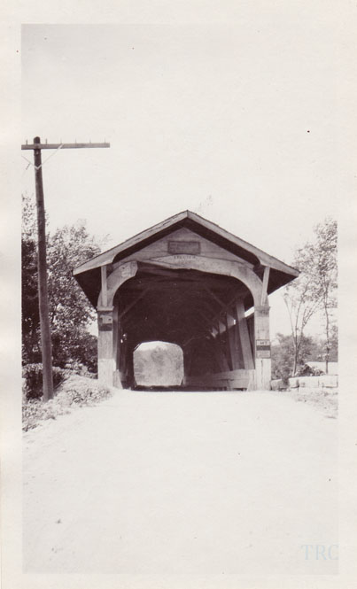 Unidentified covered bridge photo