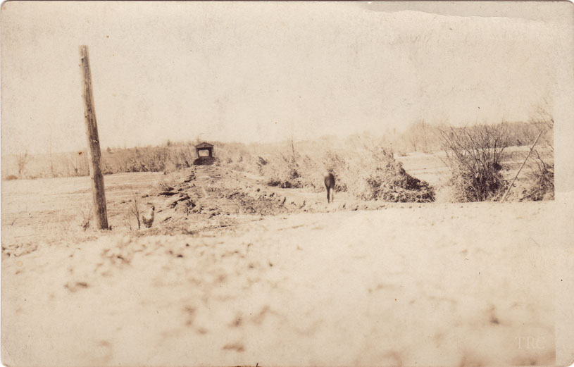 Unidentified covered bridge photo