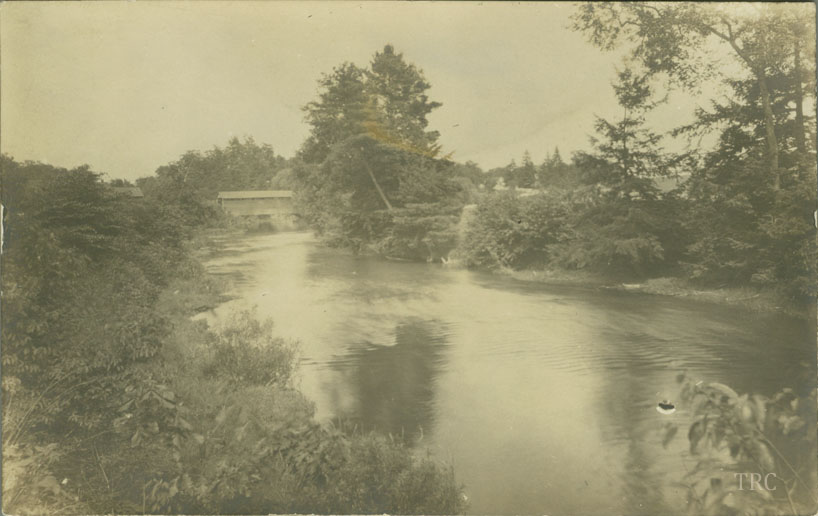 Unidentified covered bridge photo